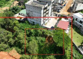 Akouédo : plusieurs habitations menacées d’effondrement, le ministère de l’Urbanisme ordonne l’évacuation des occupants