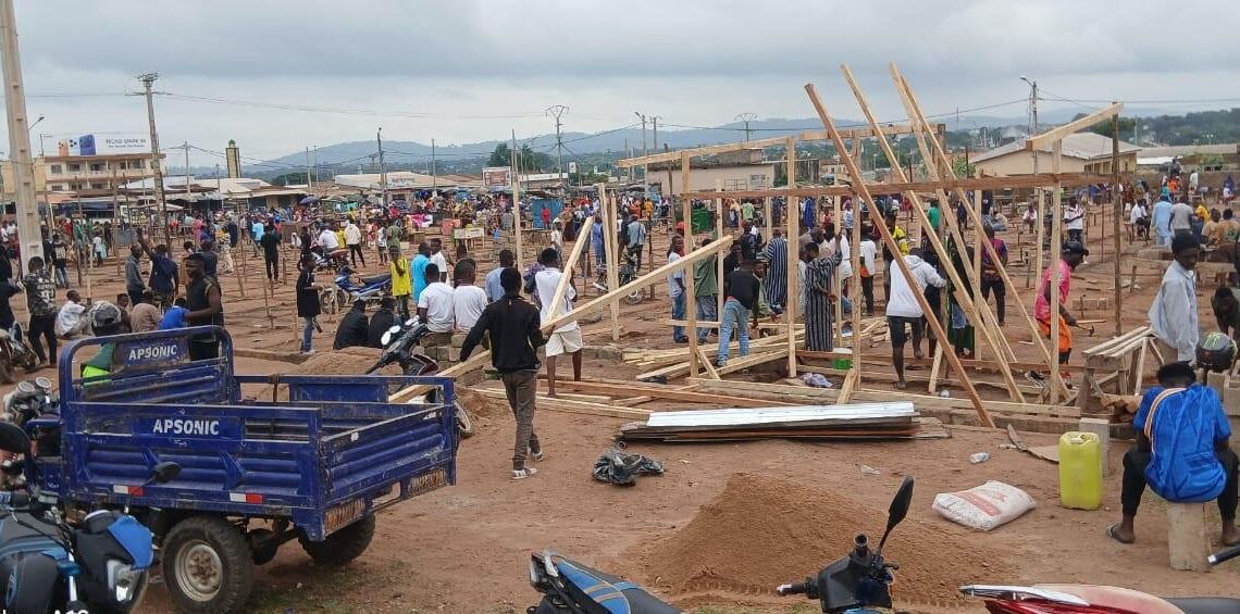 Bondoukou : les commerçants sinistrés du grand marché installés provisoirement au Centre culturel