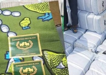 Criminalité économique : plus de 4 000 pagnes de contrefaçon saisis à Bouaké, la police aux trousses du réseau des fournisseurs