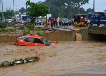 Le drame des inondations à Abidjan