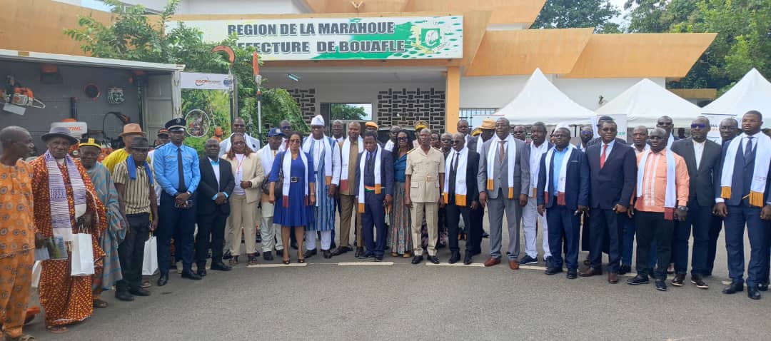 Photo de famille Forum de la Marahoué