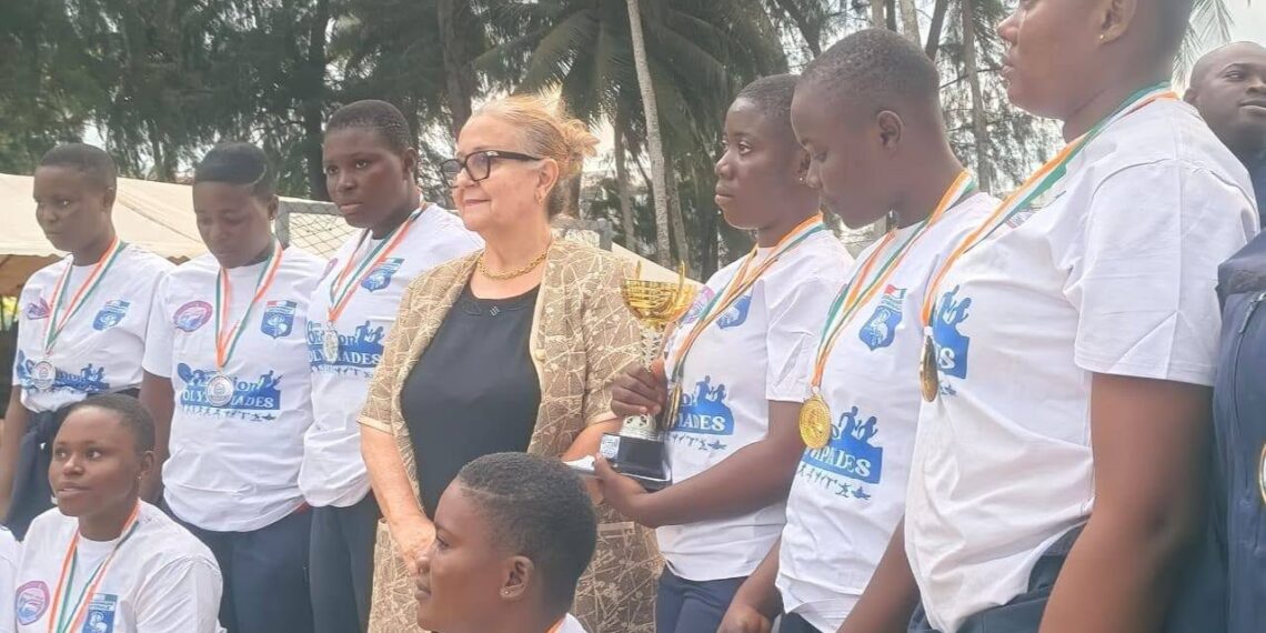 Les femmes gendarmes de San Pedro aux olympiades