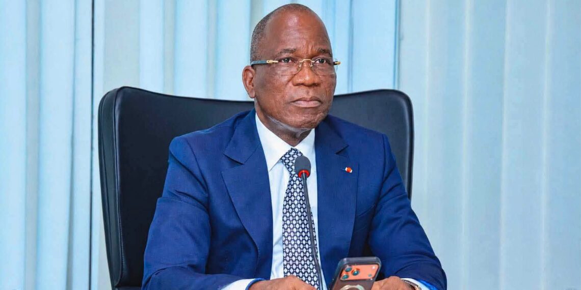 Le ministre Jacques Assahoré