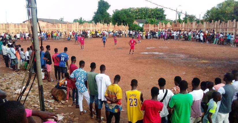 Bangolo (Gohouo-Zagna) : un match de football vire à l’affrontement, un jeune poignardé