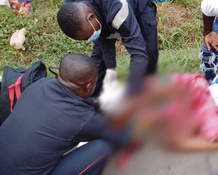 Adzopé : 23 blessés après la sortie de route d’un véhicule de transport