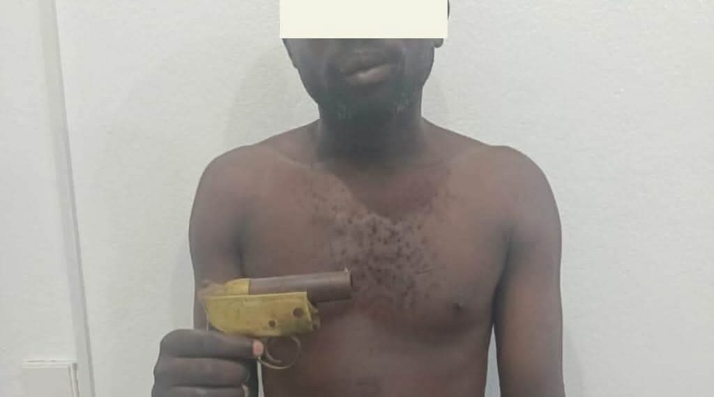 Yopougon : venu vendre une arme à feu à Abidjan, il tombe dans les filets de la police