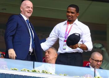 Crise à la FIFA : Samuel Eto’o défend et encense Infantino