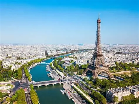 Tour Eifel