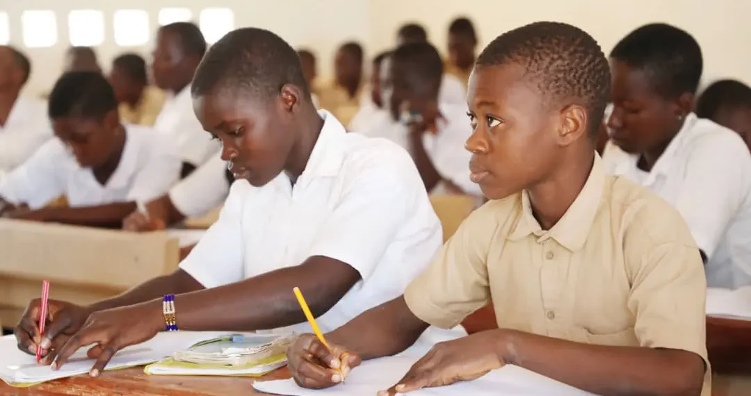 Rentrée scolaire 2026-2027: le ministère interdit aux écoles privées d’imposer l’achat de fournitures scolaires