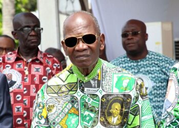 Décédé le 22 juillet dernier : le ministre Emile Constant Bombet  inhumé ce dimanche