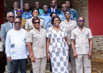 Grand-Bassam : la nouvelle préfète mise sur Simone Gbagbo pour tourner la page des tensions