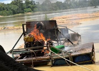Orpaillage illégal : 17 dragues et 38 abris détruits par la BSSI à Soubré