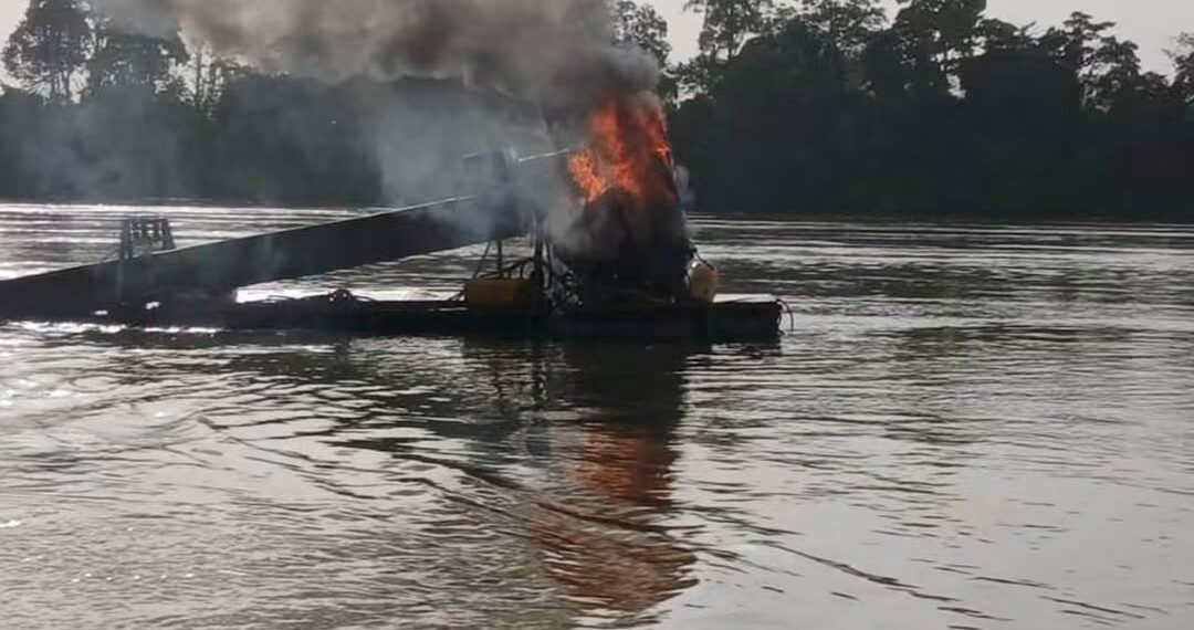 Orpaillage illégal : la BSSI détruit 29 dragues et 43 abris sur le Sassandra