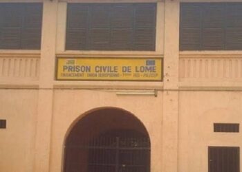 Togo – Médias : les journalistes français et leur fixeur, incarcérés fin juillet, libérés provisoirement