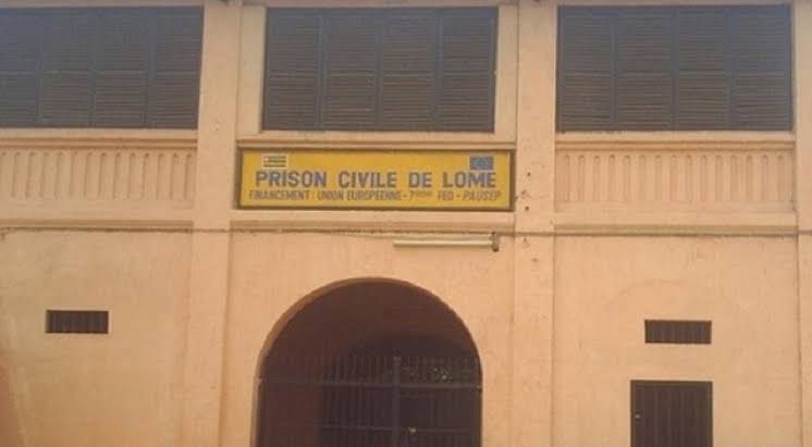 Togo – Médias : les journalistes français et leur fixeur, incarcérés fin juillet, libérés provisoirement