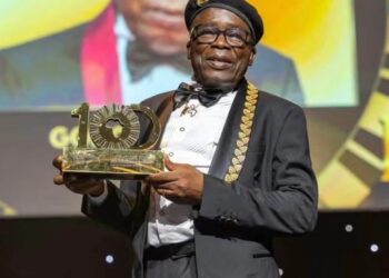 Paris / Africa Next Awards : Michel Gohou reçoit un Prix d’Excellence