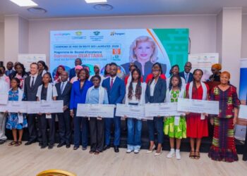 Bourse d’excellence Dominique Ouattara: 20 jeunes filles pour l’Université internationale de Rabat