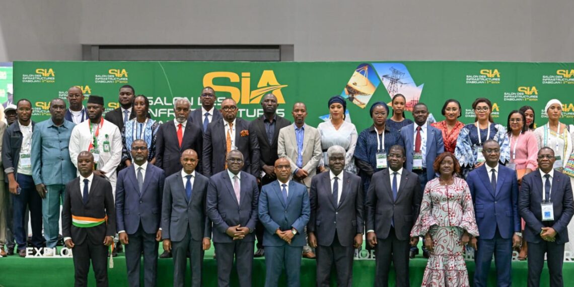 SIA 2026 : Le Premier ministre appelle à garder la maîtrise de l’IA dans les projets d’infrastructures