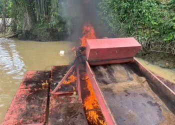 Orpaillage illégal : la BSSI détruit 15 dragues et 37 abris sur le fleuve Sassandra