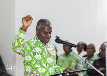 PDCI-RDA : au dernier hommage à Bombet, Yapo Calice règle ses comptes avec le pouvoir d’Abidjan