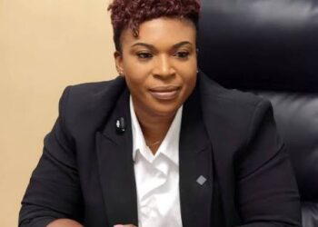 Escroquerie foncière : Rita Djédjé alias « Maman Caï Caï » et plusieurs personnalités déférées au Pôle pénal économique et financier