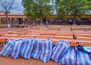 Bouaké – Rentrée scolaire : la municipalité équipe l’EPP Dar-es-Salam et soulage des élèves à hauteur 170 millions de FCFA