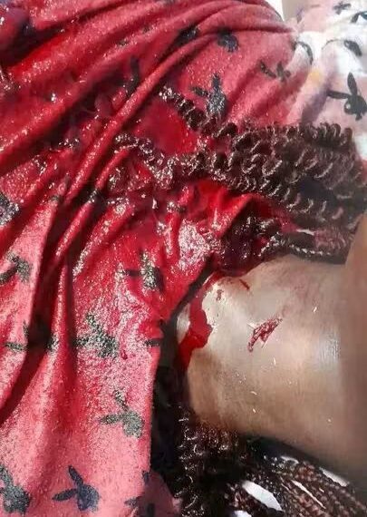 Drame amoureux à Sikensi : un jeune homme tente d’égorger sa copine après rupture