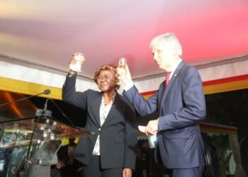 Côte d’Ivoire–Espagne : 800 milliards de FCFA d’échanges commerciaux, une coopération en plein essor