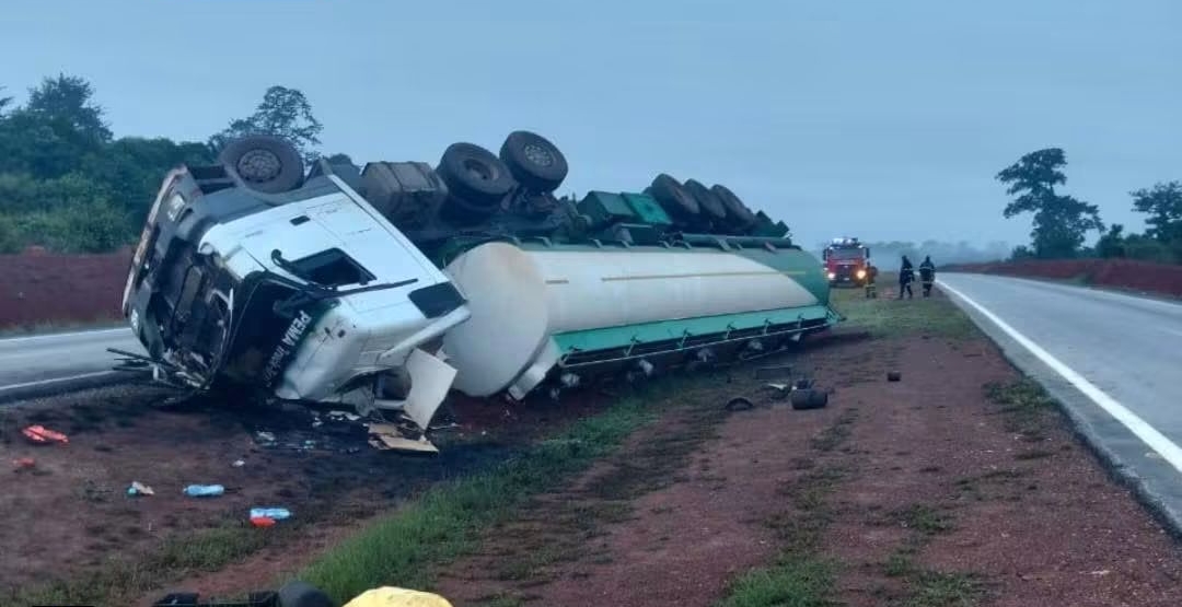Autoroute Yamoussoukro-Bouaké : un camion-citerne se renverse et fait une victime
